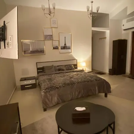 Studio Flat In Ajman Exterior photo
